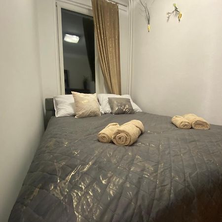 Easy Stay Przy S6 I Strefie Ekonomicznej Faktura 科沙林 外观 照片